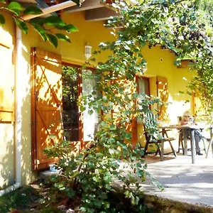 Romantic In The Ardeche With Free Wifi And Tv Hébergement de vacances